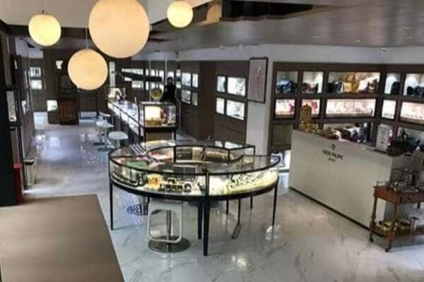 青岛胶州市佳哥鉴酒商行